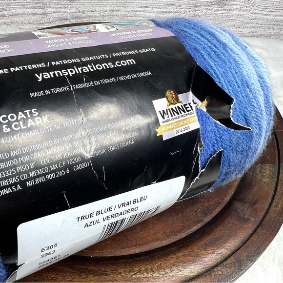 Red Heart Super Saver Ombre Medium Acrylic True Blue Yarn, 482 yd NEW - Picture 8 of 8